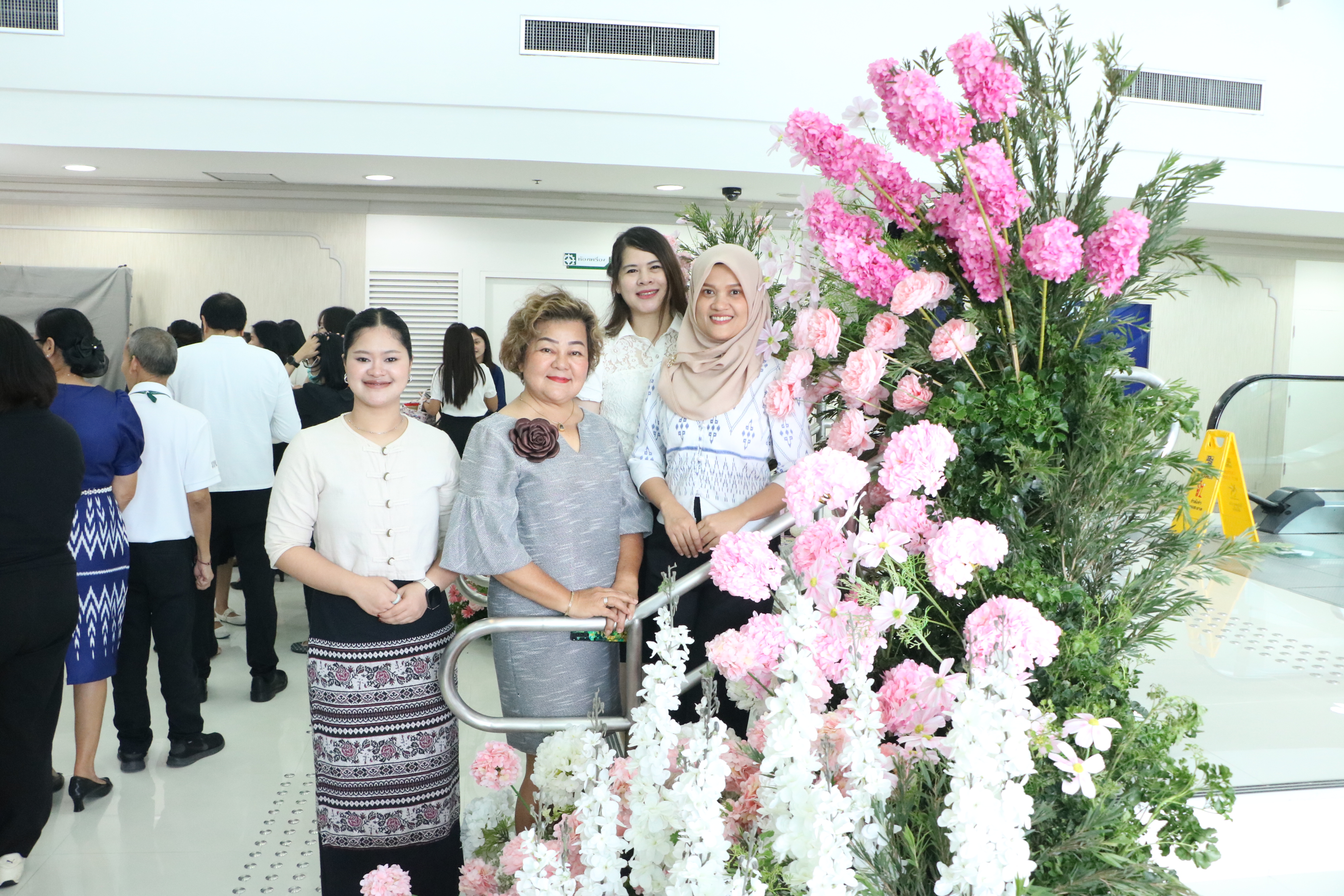 title - ส.ป.ก. ร่วมเป็นเกียรติในงานวันสถาปนากรมพัฒนาสังคมและสวัสดิการ ครบรอบ ๒๔ ปี (๘๖ ปี กรมประชาสงเคราะห์)